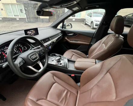 Ауди Ку 7 2016 в Киеве на Automoto.ua Серый Ауди Ку 7, объемом двигателя 3 л и пробегом 124 тыс. км за 25700 $, фото 12 на Automoto.ua