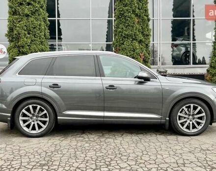 Серый Ауди Ку 7, объемом двигателя 2.97 л и пробегом 219 тыс. км за 36999 $, фото 3 на Automoto.ua