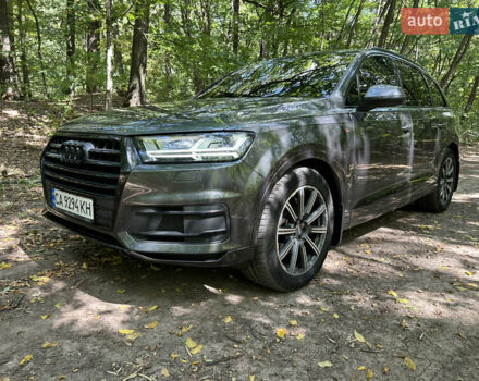 Серый Ауди Ку 7, объемом двигателя 2.97 л и пробегом 415 тыс. км за 29000 $, фото 6 на Automoto.ua