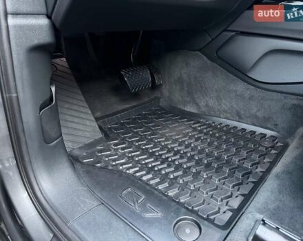 Сірий Ауді Ку 7, об'ємом двигуна 3 л та пробігом 216 тис. км за 21900 $, фото 30 на Automoto.ua