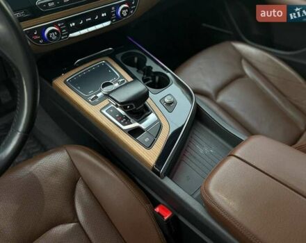 Серый Ауди Ку 7, объемом двигателя 3 л и пробегом 148 тыс. км за 30000 $, фото 15 на Automoto.ua