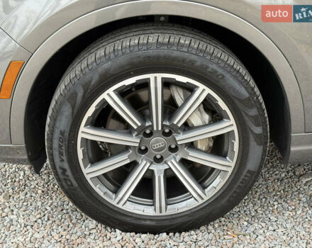 Серый Ауди Ку 7, объемом двигателя 3 л и пробегом 173 тыс. км за 21950 $, фото 5 на Automoto.ua
