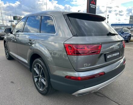 Сірий Ауді Ку 7, об'ємом двигуна 3 л та пробігом 139 тис. км за 31500 $, фото 4 на Automoto.ua