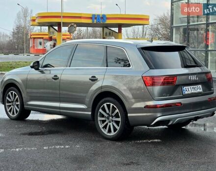 Серый Ауди Ку 7, объемом двигателя 3 л и пробегом 230 тыс. км за 24500 $, фото 5 на Automoto.ua