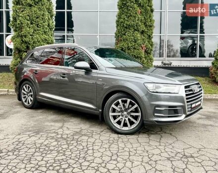 Серый Ауди Ку 7, объемом двигателя 2.97 л и пробегом 219 тыс. км за 36999 $, фото 5 на Automoto.ua