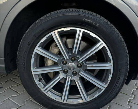 Серый Ауди Ку 7, объемом двигателя 3 л и пробегом 212 тыс. км за 25000 $, фото 56 на Automoto.ua