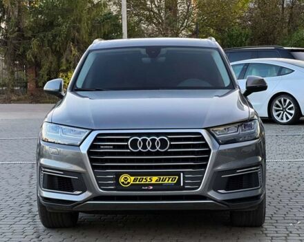 Серый Ауди Ку 7, объемом двигателя 3 л и пробегом 253 тыс. км за 40000 $, фото 1 на Automoto.ua