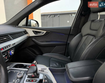 Серый Ауди Ку 7, объемом двигателя 3 л и пробегом 257 тыс. км за 35000 $, фото 25 на Automoto.ua