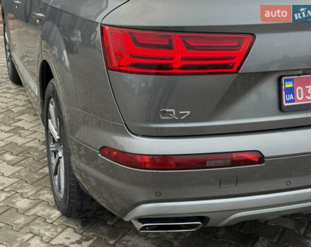 Сірий Ауді Ку 7, об'ємом двигуна 3 л та пробігом 242 тис. км за 19999 $, фото 44 на Automoto.ua