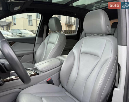 Серый Ауди Ку 7, объемом двигателя 3 л и пробегом 173 тыс. км за 21950 $, фото 41 на Automoto.ua