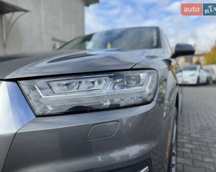 Сірий Ауді Ку 7, об'ємом двигуна 3 л та пробігом 181 тис. км за 23800 $, фото 10 на Automoto.ua