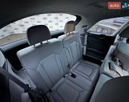 Серый Ауди Ку 7, объемом двигателя 3 л и пробегом 245 тыс. км за 18500 $, фото 14 на Automoto.ua