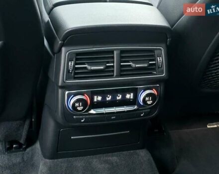 Серый Ауди Ку 7, объемом двигателя 3 л и пробегом 230 тыс. км за 24500 $, фото 21 на Automoto.ua