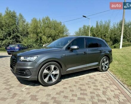 Ауди Ку 7 2016 в Черновцах на Automoto.ua Серый Ауди Ку 7, объемом двигателя 2.97 л и пробегом 194 тыс. км за 35500 $, фото 5 на Automoto.ua