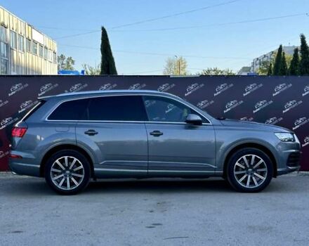 Серый Ауди Ку 7, объемом двигателя 3 л и пробегом 153 тыс. км за 28000 $, фото 3 на Automoto.ua