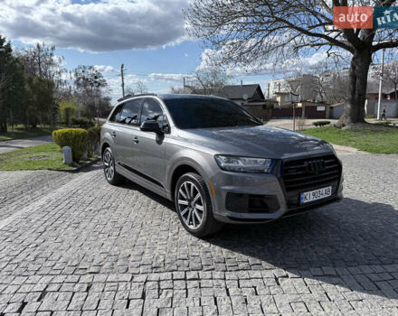 Серый Ауди Ку 7, объемом двигателя 3 л и пробегом 165 тыс. км за 24700 $, фото 1 на Automoto.ua