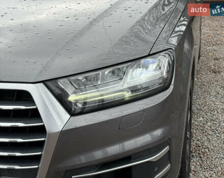 Серый Ауди Ку 7, объемом двигателя 3 л и пробегом 186 тыс. км за 22400 $, фото 35 на Automoto.ua