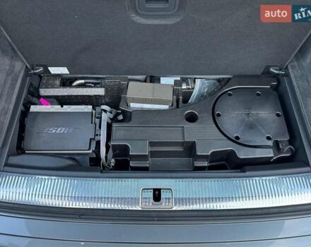 Сірий Ауді Ку 7, об'ємом двигуна 3 л та пробігом 216 тис. км за 21900 $, фото 24 на Automoto.ua