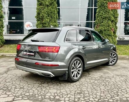 Серый Ауди Ку 7, объемом двигателя 2.97 л и пробегом 219 тыс. км за 36999 $, фото 2 на Automoto.ua