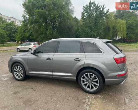 Серый Ауди Ку 7, объемом двигателя 3 л и пробегом 99 тыс. км за 26500 $, фото 1 на Automoto.ua