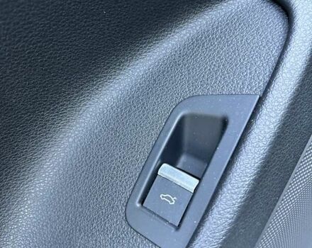 Серый Ауди Ку 7, объемом двигателя 3 л и пробегом 153 тыс. км за 28000 $, фото 19 на Automoto.ua