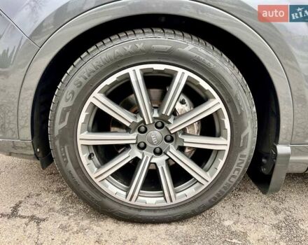 Серый Ауди Ку 7, объемом двигателя 2.97 л и пробегом 219 тыс. км за 36999 $, фото 18 на Automoto.ua