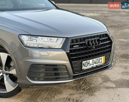 Серый Ауди Ку 7, объемом двигателя 3 л и пробегом 257 тыс. км за 35000 $, фото 10 на Automoto.ua
