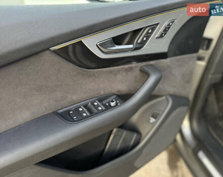 Серый Ауди Ку 7, объемом двигателя 3 л и пробегом 257 тыс. км за 35000 $, фото 32 на Automoto.ua