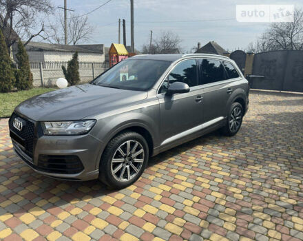 Серый Ауди Ку 7, объемом двигателя 2 л и пробегом 95 тыс. км за 31500 $, фото 5 на Automoto.ua