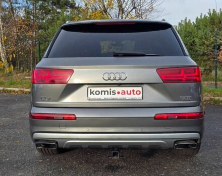 Серый Ауди Ку 7, объемом двигателя 3 л и пробегом 169 тыс. км за 26299 $, фото 3 на Automoto.ua