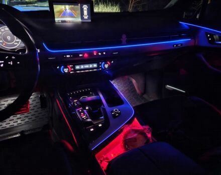 Сірий Ауді Ку 7, об'ємом двигуна 3 л та пробігом 234 тис. км за 30000 $, фото 23 на Automoto.ua