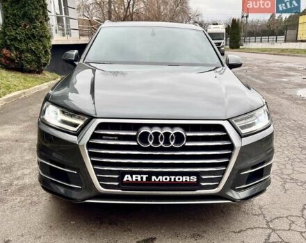Серый Ауди Ку 7, объемом двигателя 2.97 л и пробегом 219 тыс. км за 36999 $, фото 7 на Automoto.ua