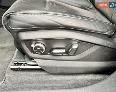 Серый Ауди Ку 7, объемом двигателя 2.97 л и пробегом 219 тыс. км за 36999 $, фото 25 на Automoto.ua