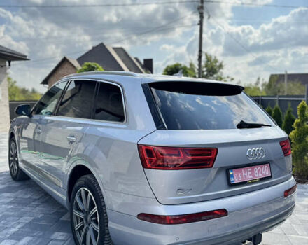 Серый Ауди Ку 7, объемом двигателя 3 л и пробегом 200 тыс. км за 20500 $, фото 4 на Automoto.ua