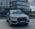 Серый Ауди Ку 7, объемом двигателя 3 л и пробегом 297 тыс. км за 17500 $, фото 1 на Automoto.ua