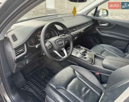 Сірий Ауді Ку 7, об'ємом двигуна 3 л та пробігом 181 тис. км за 23800 $, фото 22 на Automoto.ua