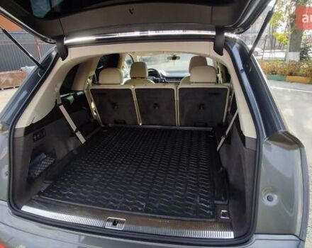 Сірий Ауді Ку 7, об'ємом двигуна 3 л та пробігом 213 тис. км за 26999 $, фото 12 на Automoto.ua