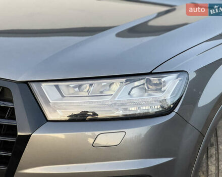 Серый Ауди Ку 7, объемом двигателя 3 л и пробегом 257 тыс. км за 35000 $, фото 13 на Automoto.ua