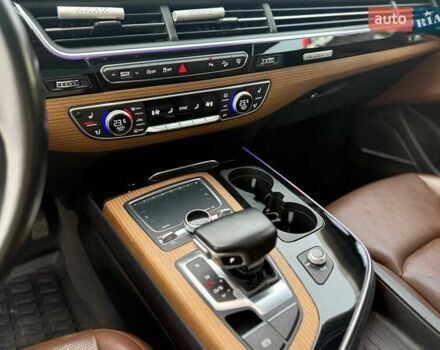 Серый Ауди Ку 7, объемом двигателя 3 л и пробегом 148 тыс. км за 30000 $, фото 14 на Automoto.ua