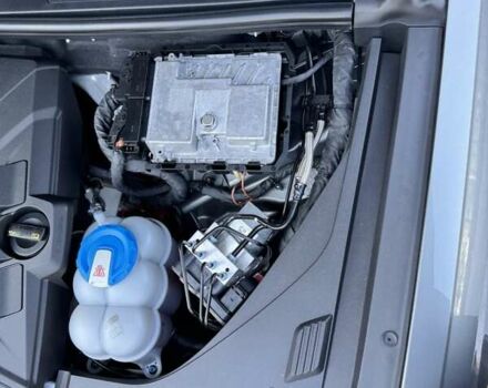 Серый Ауди Ку 7, объемом двигателя 3 л и пробегом 201 тыс. км за 25300 $, фото 17 на Automoto.ua