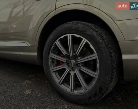 Серый Ауди Ку 7, объемом двигателя 3 л и пробегом 148 тыс. км за 30000 $, фото 30 на Automoto.ua