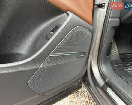 Серый Ауди Ку 7, объемом двигателя 3 л и пробегом 186 тыс. км за 22400 $, фото 39 на Automoto.ua