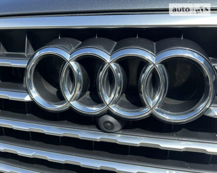 Серый Ауди Ку 7, объемом двигателя 3 л и пробегом 198 тыс. км за 41999 $, фото 1 на Automoto.ua