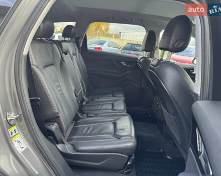 Сірий Ауді Ку 7, об'ємом двигуна 3 л та пробігом 181 тис. км за 23800 $, фото 42 на Automoto.ua