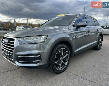 Серый Ауди Ку 7, объемом двигателя 2.97 л и пробегом 139 тыс. км за 31500 $, фото 3 на Automoto.ua