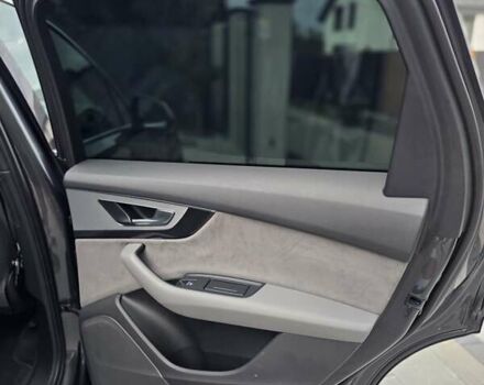 Серый Ауди Ку 7, объемом двигателя 2.97 л и пробегом 281 тыс. км за 35500 $, фото 23 на Automoto.ua