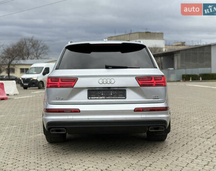 Сірий Ауді Ку 7, об'ємом двигуна 2.97 л та пробігом 208 тис. км за 32500 $, фото 5 на Automoto.ua