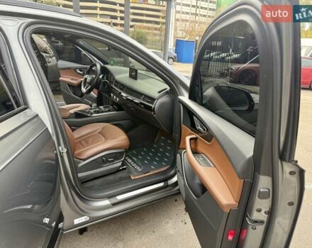 Серый Ауди Ку 7, объемом двигателя 3 л и пробегом 135 тыс. км за 27900 $, фото 52 на Automoto.ua