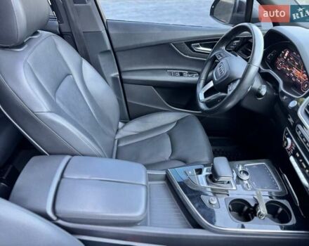 Серый Ауди Ку 7, объемом двигателя 3 л и пробегом 201 тыс. км за 25300 $, фото 54 на Automoto.ua
