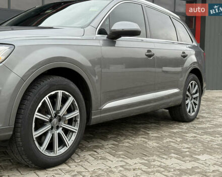 Сірий Ауді Ку 7, об'ємом двигуна 3 л та пробігом 242 тис. км за 19999 $, фото 12 на Automoto.ua